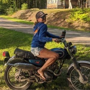 Meet your Posher, Julie